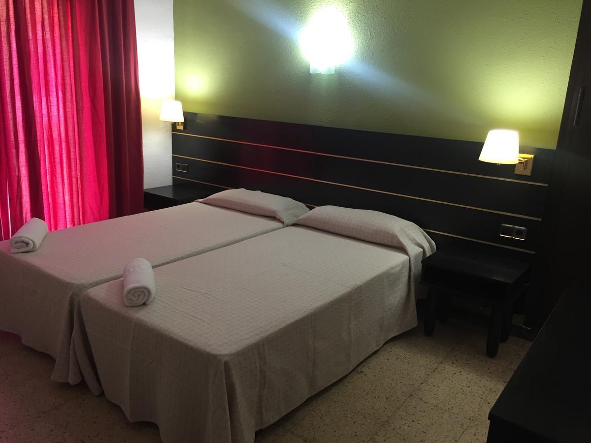 Hotel Proa Astor Lloret de Mar Bagian luar foto